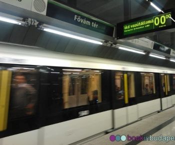 Metro 4: place Fővám, l'arrivée du métro