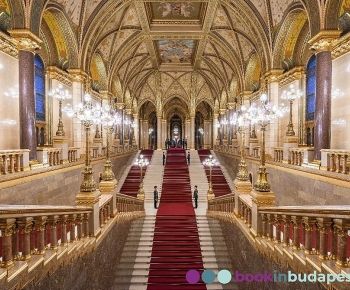 Kulturelle Stadtbesichtigung in Budapest - Innenbesichtigung des Parlaments und Opera - Parlamentsgebäude