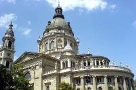 Interiort visit of Parliament and Opera House - St Stephen Basilica
