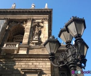 Street lamp at the Opera Budapest