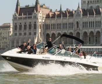 Speedboat tour Budapest