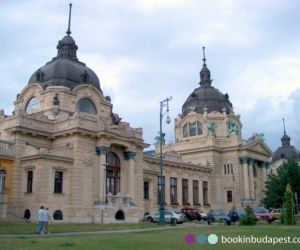 The Neo-baroque facade of the Szechenyi Bath