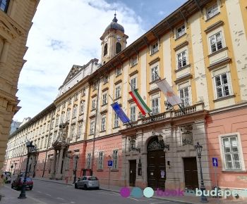 Budapest Town Hall, Invalidus House, Charles Barracks