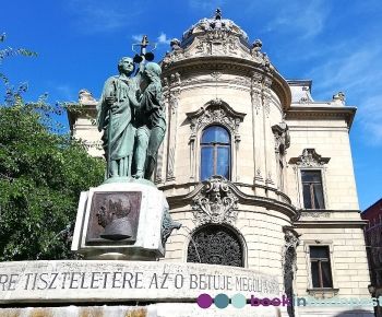 Bibliothèque Ervin Szabó, palais Wenkcheim