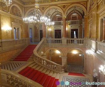 Opéra d’État hongrois, grand escalier