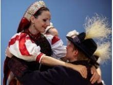 Spettacolo di danza folcloristica ungherese