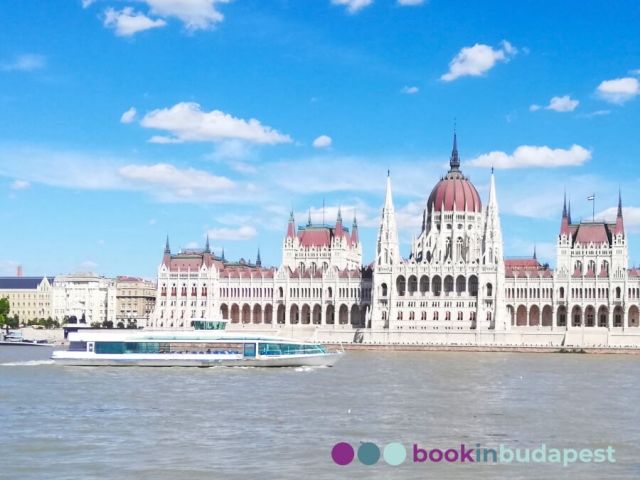 Danube cruises in Budapest