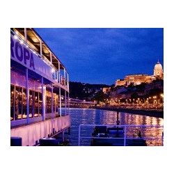 Crucero de Nochebuena cena música Budapest