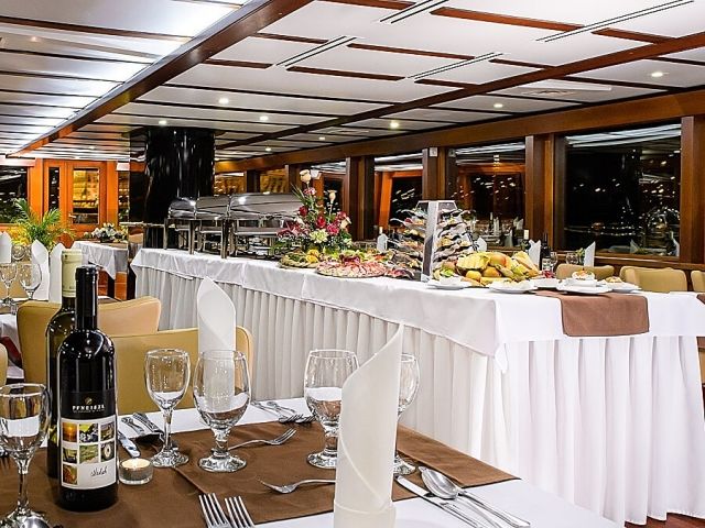 Crucero con cena tardía en Budapest