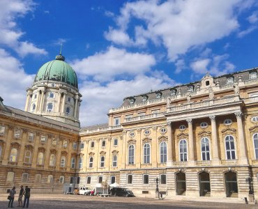 Château de Buda, Palais Royal Budapest, Château de Buda Budapest, Cour des Lions