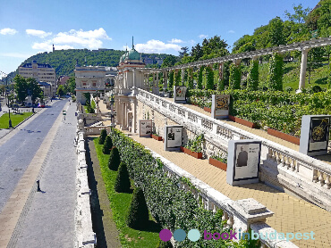 Bazar de los Jardines del Castillo