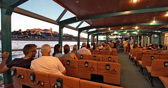Danube Legend Budapest Schiffrundfahrt am Abend
