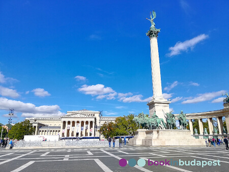 Heldenplatz, Budapest, Millennium Denkmal