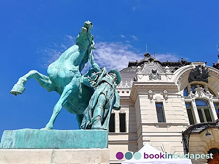 Statue d'un csikós Hortobágyi, Statue du troupeau de chevaux