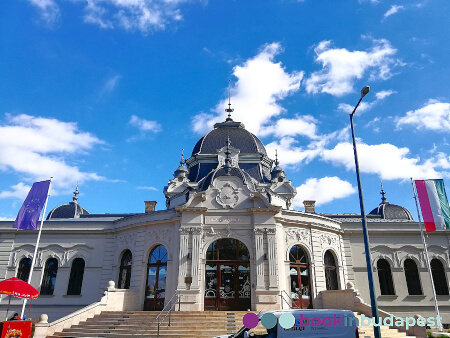 Rudersee Budapest, Kunsteisbahn Stadtwäldchen