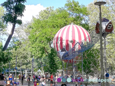 Hauptspielplatz im Stadtwäldchen, Hauptspielplatz im Városliget, Spielplatz im Városliget