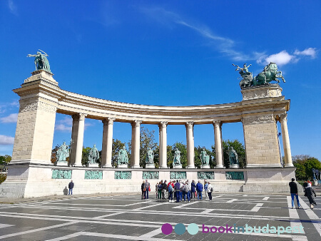 Monumento del Milenio, Budapest, Monumento de los héroes