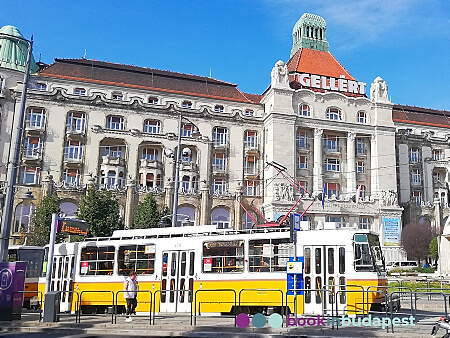 Tram 19 at Gellért Hotel